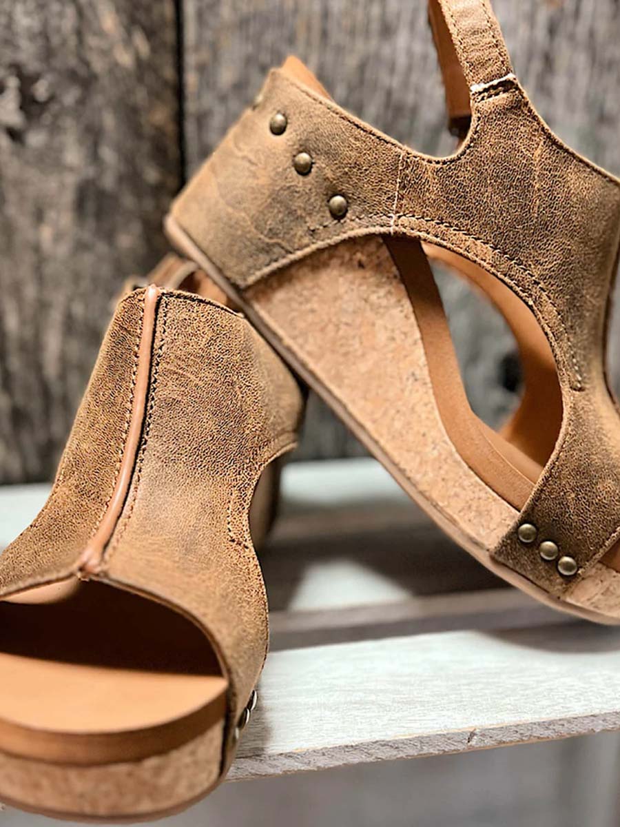 Lariful Wedge Sandals